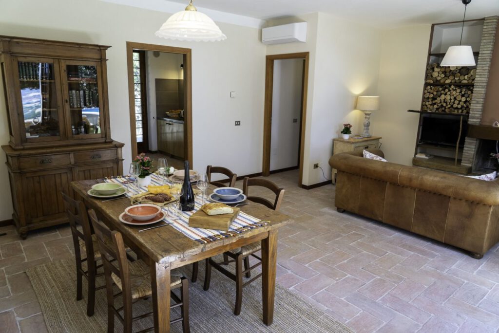 17827271393380